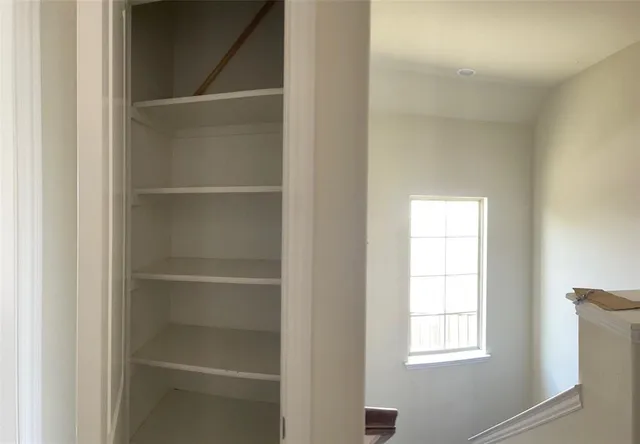 $3,695 | 8031 Sunflower Lane, Dallas, TX 75252