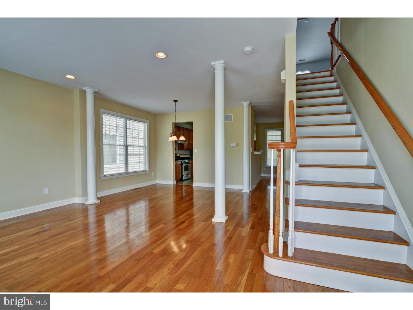 509 Reed Lane Robbinsville, NJ 08691 - Photo 2 of 25