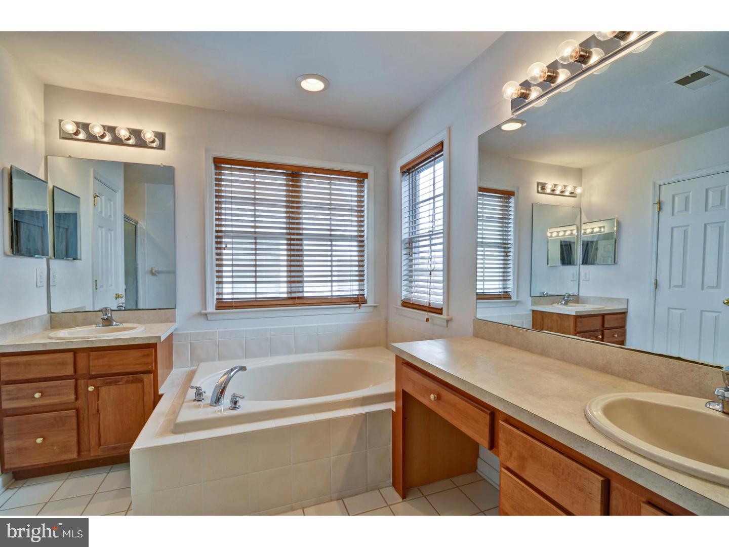509 Reed Lane Robbinsville, NJ 08691 - Photo 21 of 25