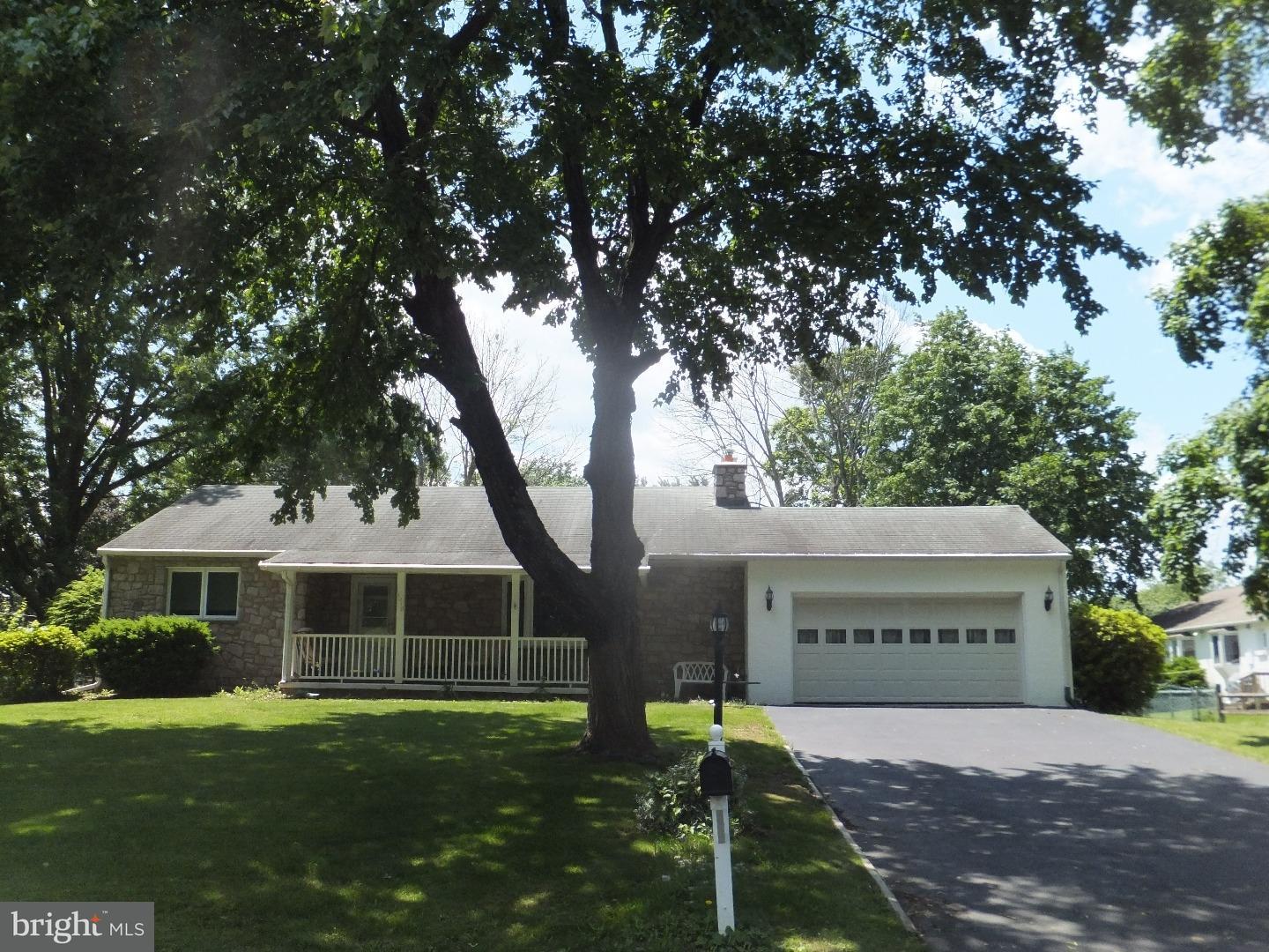 1018 Lavera Road Warminster, PA 18974 - Photo 1 of 23 Exterior Front