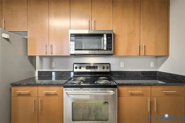 $379,900 | 251 Rocketts Way, Unit 202, Henrico, VA 23231