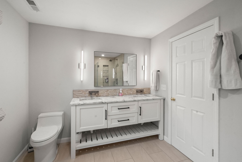 5 Derby Street Newton, MA 02465 - Photo 15 of 33