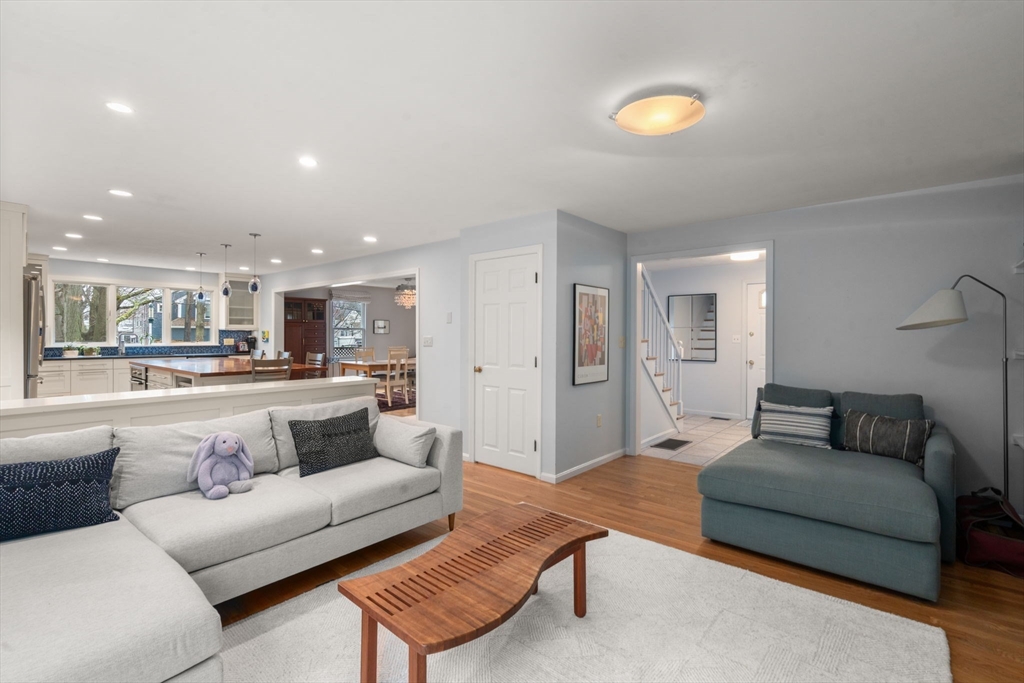 5 Derby Street Newton, MA 02465 - Photo 7 of 33