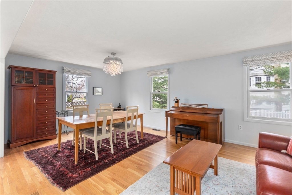5 Derby Street Newton, MA 02465 - Photo 9 of 33