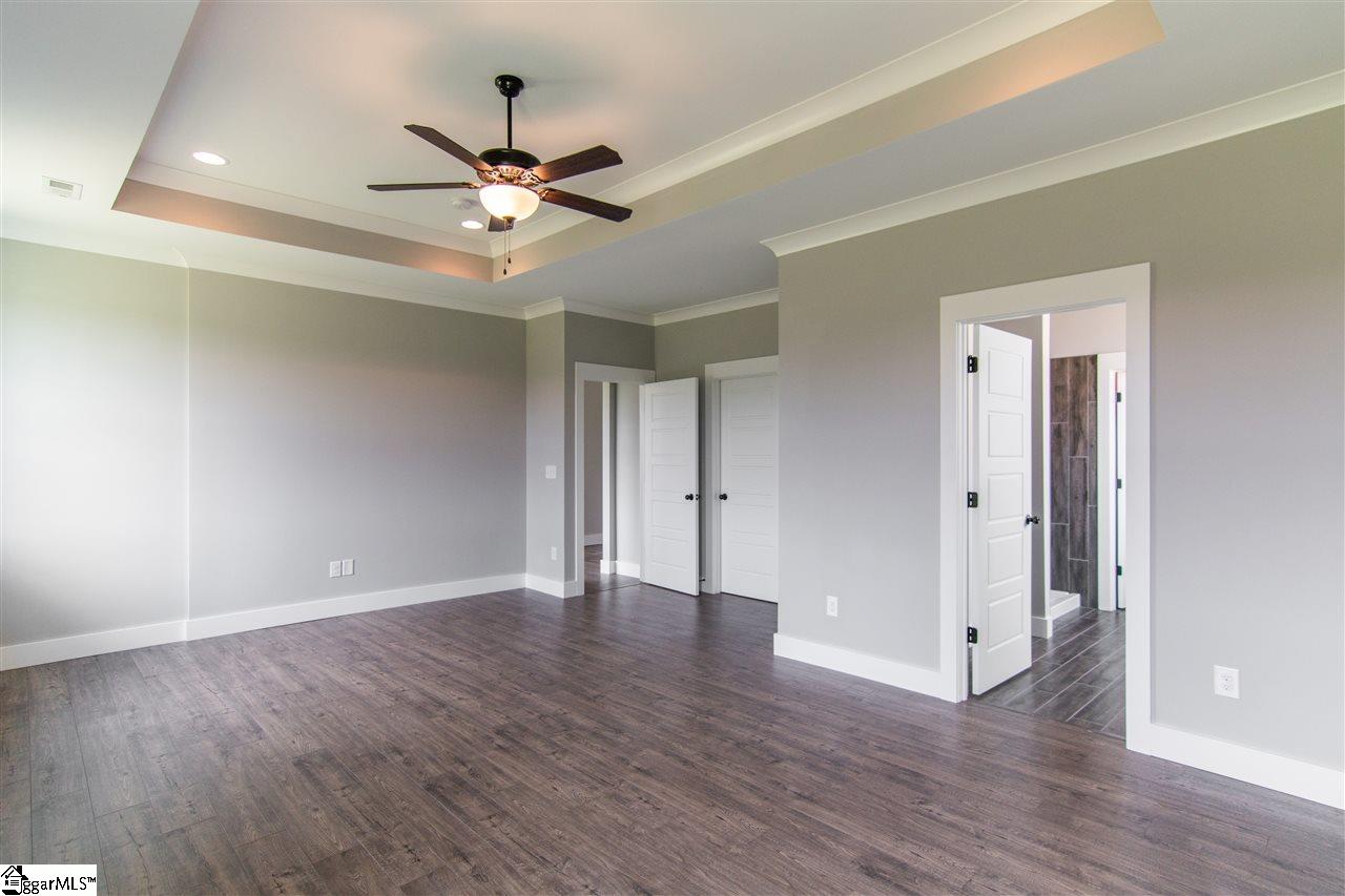 613 Berry Road Boiling Springs, SC 29316 - Photo 17 of 30