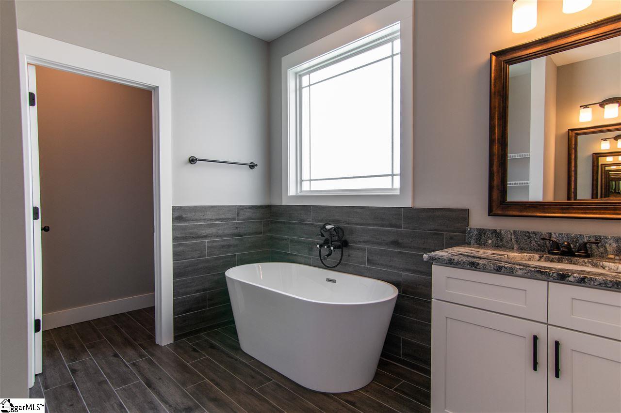 613 Berry Road Boiling Springs, SC 29316 - Photo 18 of 30