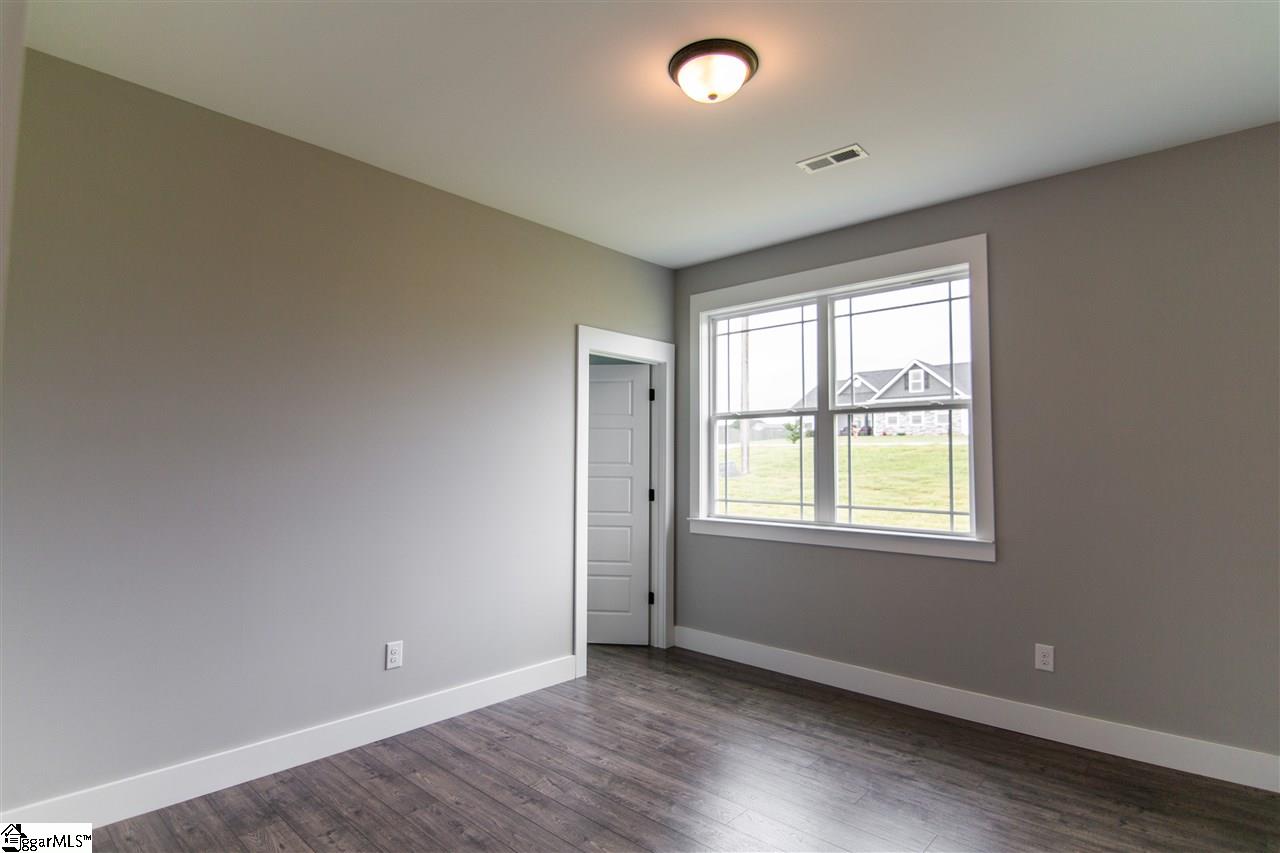 613 Berry Road Boiling Springs, SC 29316 - Photo 21 of 30