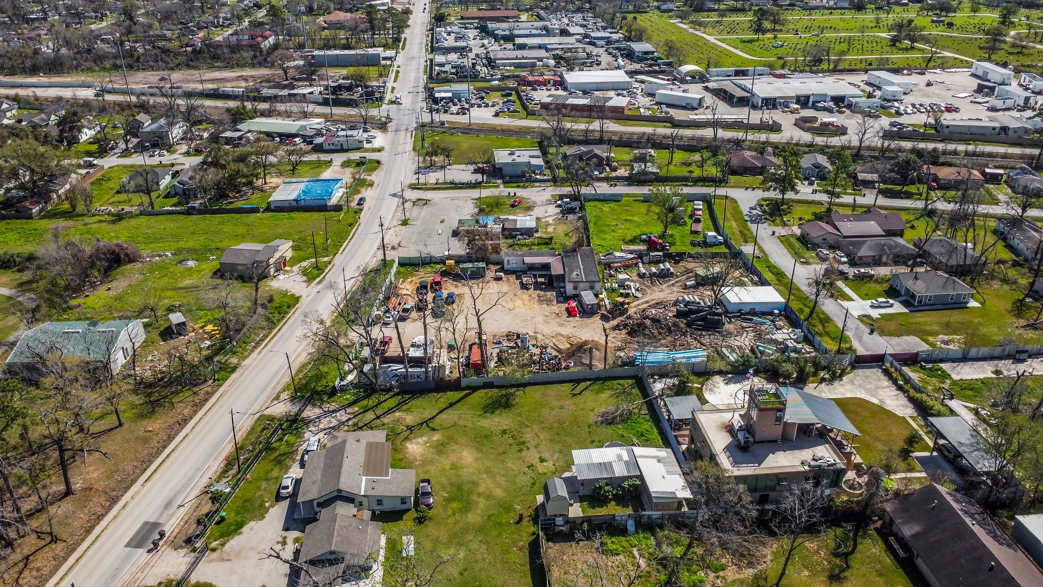 4106 Laura Koppe Road Houston, TX 77093 - Photo 11 of 17 a view of a city