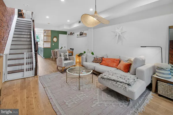 $4,400 | 1510 1st Street Northwest, Washington, DC 20001