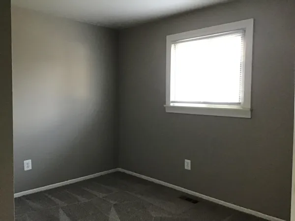 $165,000 | 9458 Chamberlain Street, Romulus, MI 48174