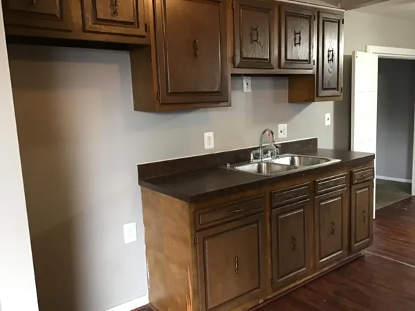 $165,000 | 9458 Chamberlain Street, Romulus, MI 48174