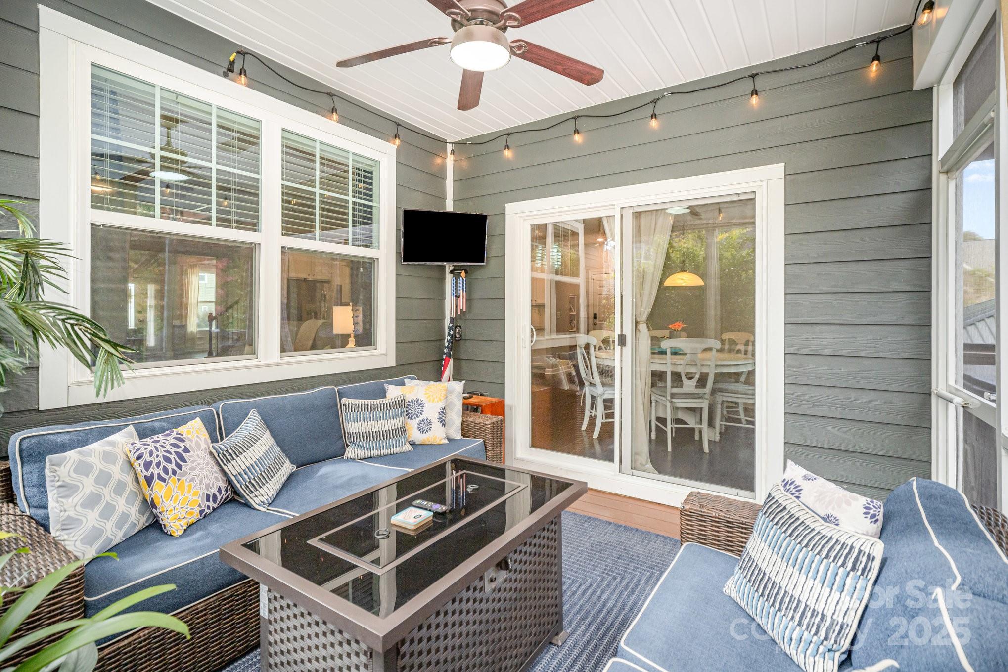 1556 Prickly Lane Waxhaw, NC 28173 - Photo 30 of 39 a living room with furniture and a large window