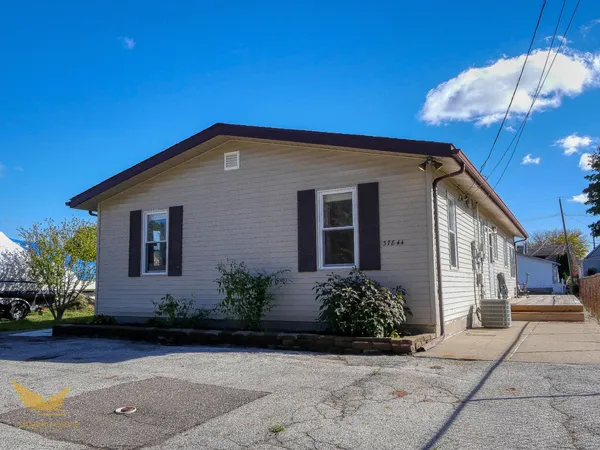 $299,900 | 37844 Maplehill Street, Harrison Township, MI 48045