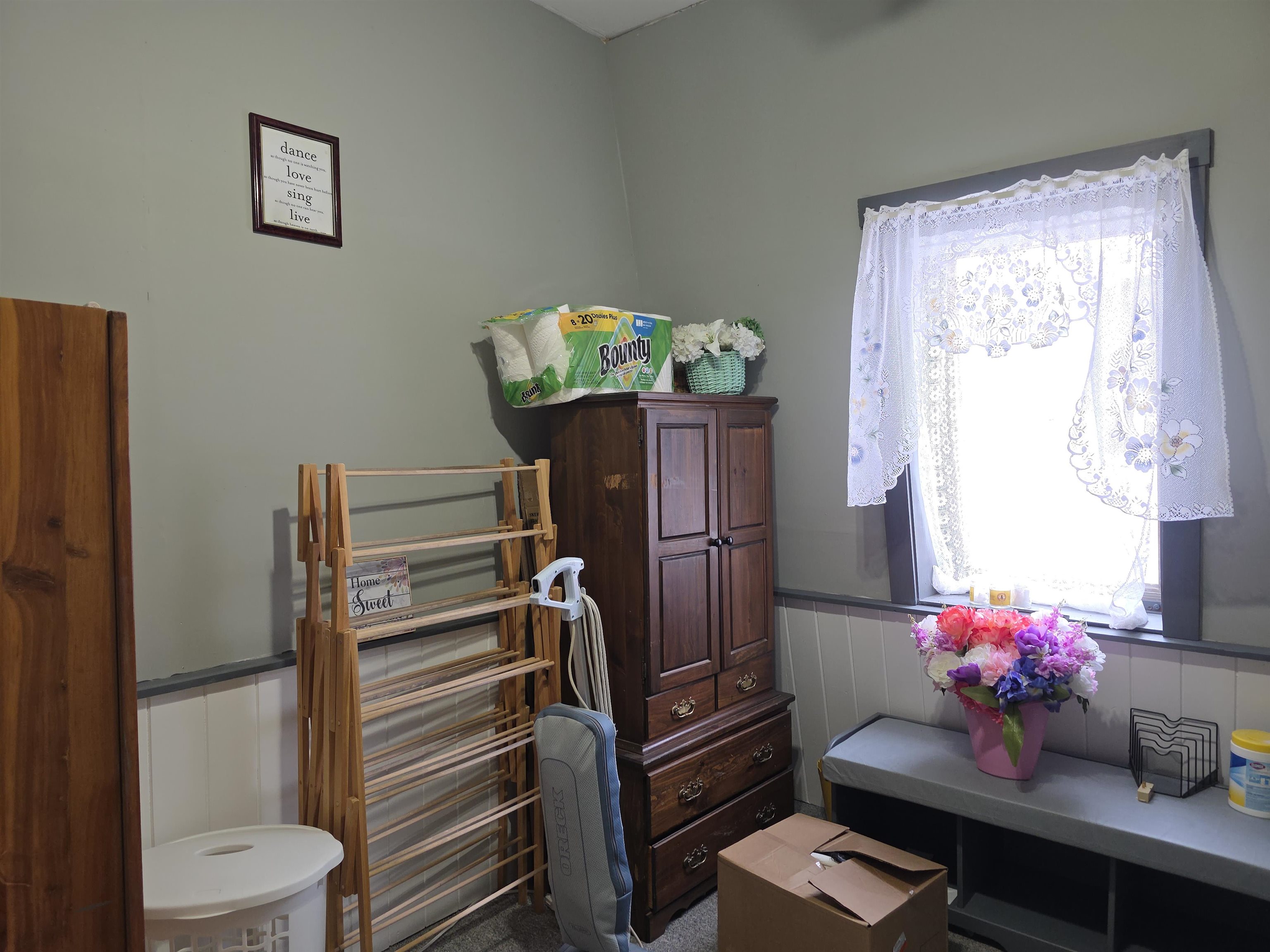 45 Dalrymple Street Chester, VT 05143 - Photo 15 of 34