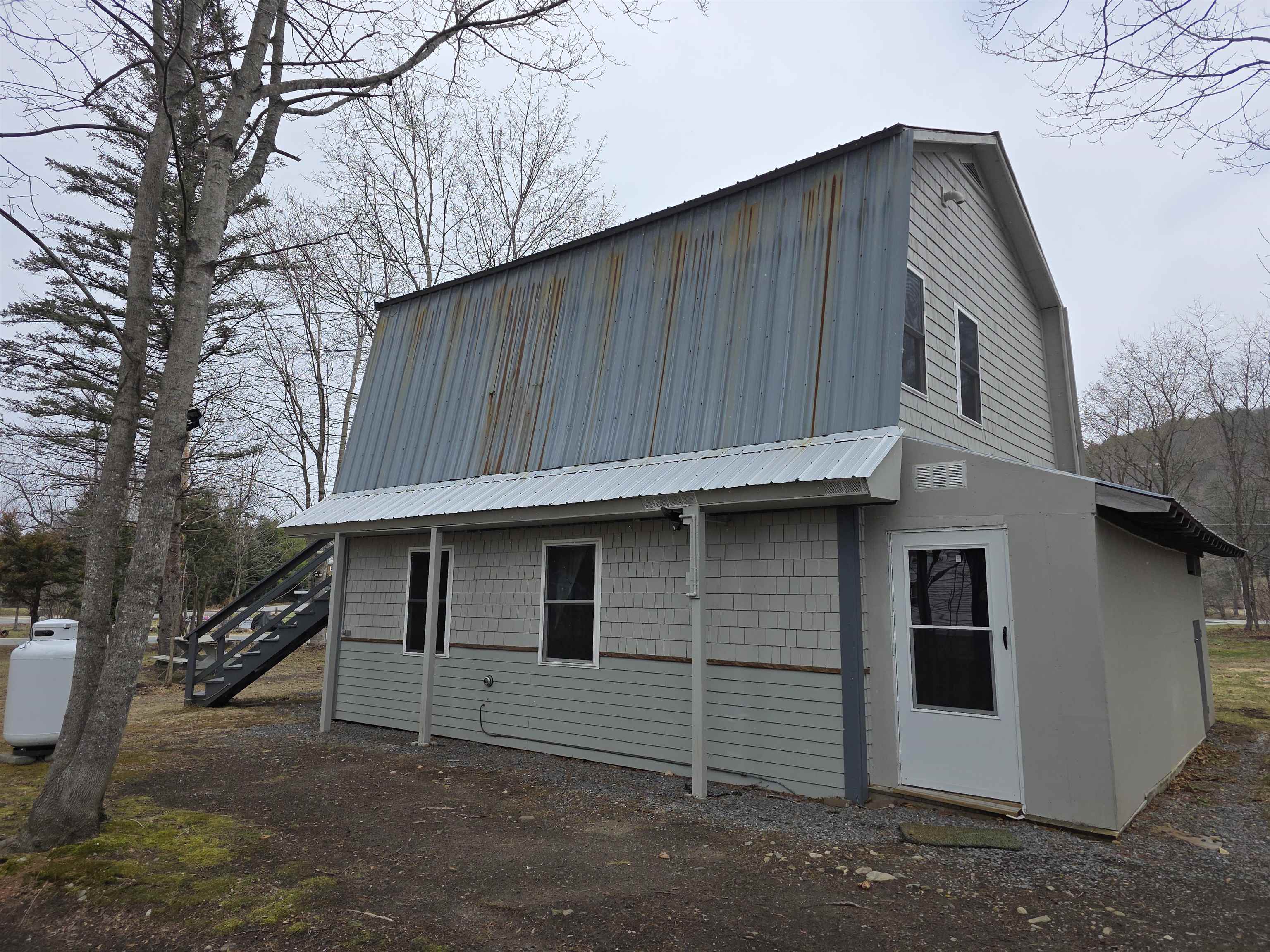 45 Dalrymple Street Chester, VT 05143 - Photo 4 of 34