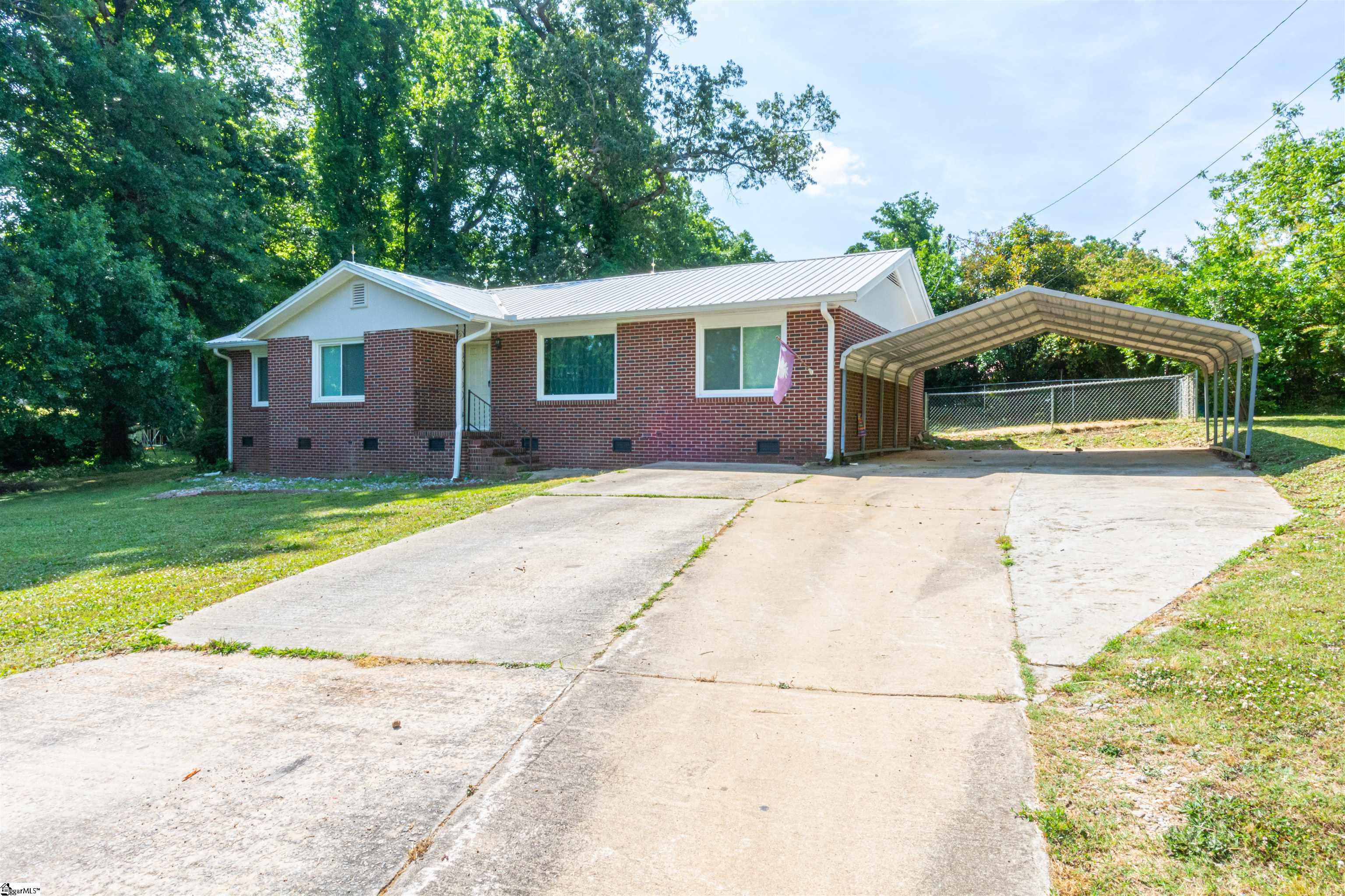 2849 Sunset Forest Road Anderson, SC 29626 - Photo 2 of 20 Gallery Image 2