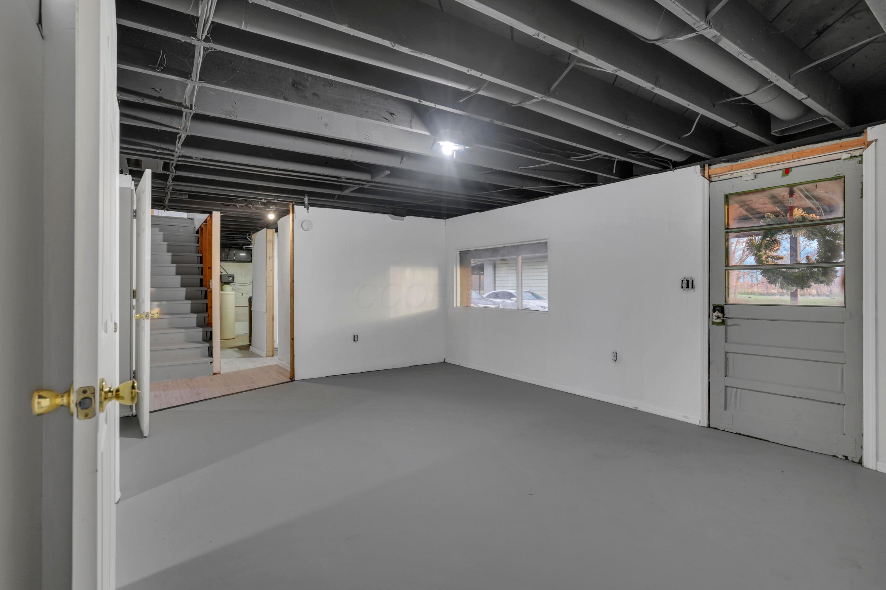 4189 Hayes Road Groveport, OH 43125 - Photo 26 of 41 Rec Room LL