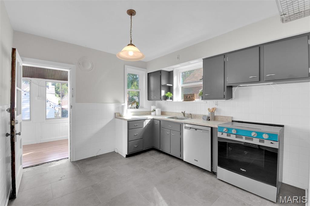 4035 Fairview Avenue St. Louis, MO 63116 - Photo 12 of 36