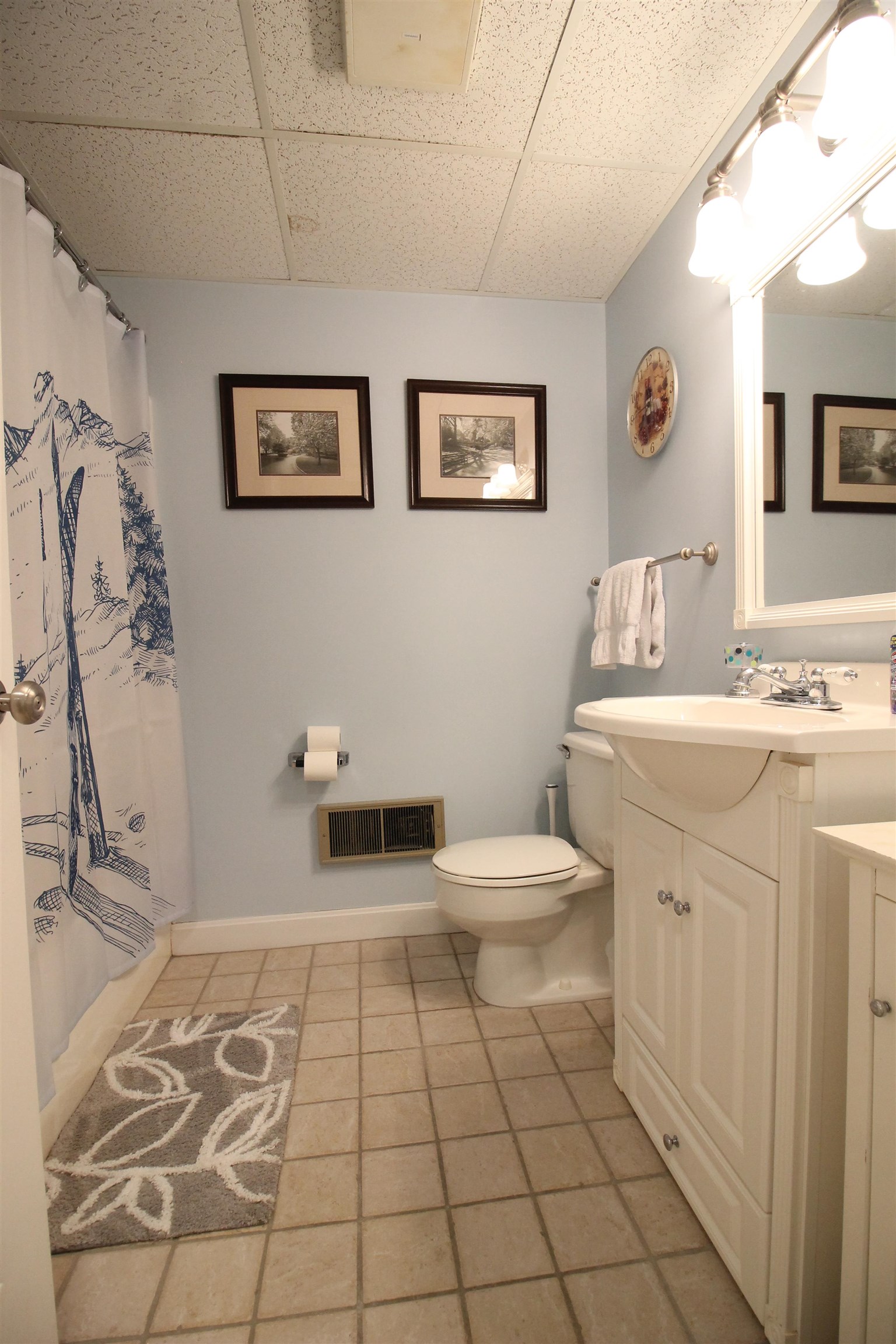 28 Packard's Road, Unit 628 Waterville Valley, NH 03215 - Photo 15 of 33 Gallery Image 15