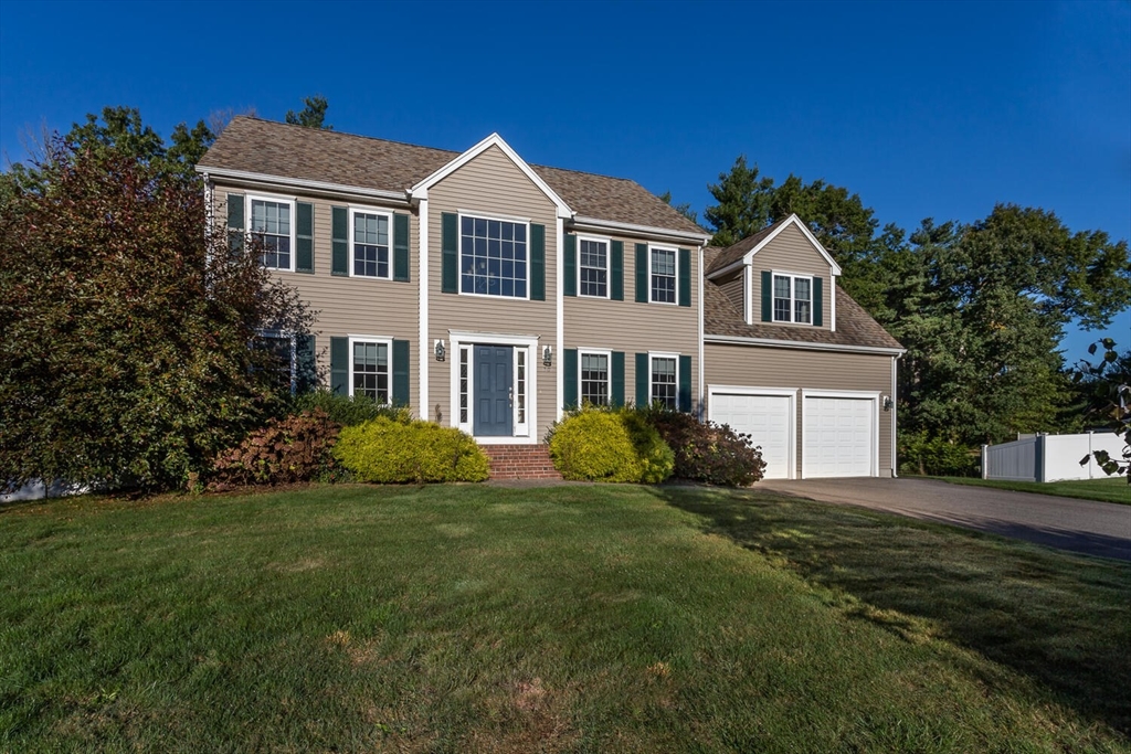 68 Foxwood Lane Raynham, MA 02767 - Photo 1 of 33 Gallery Image 1