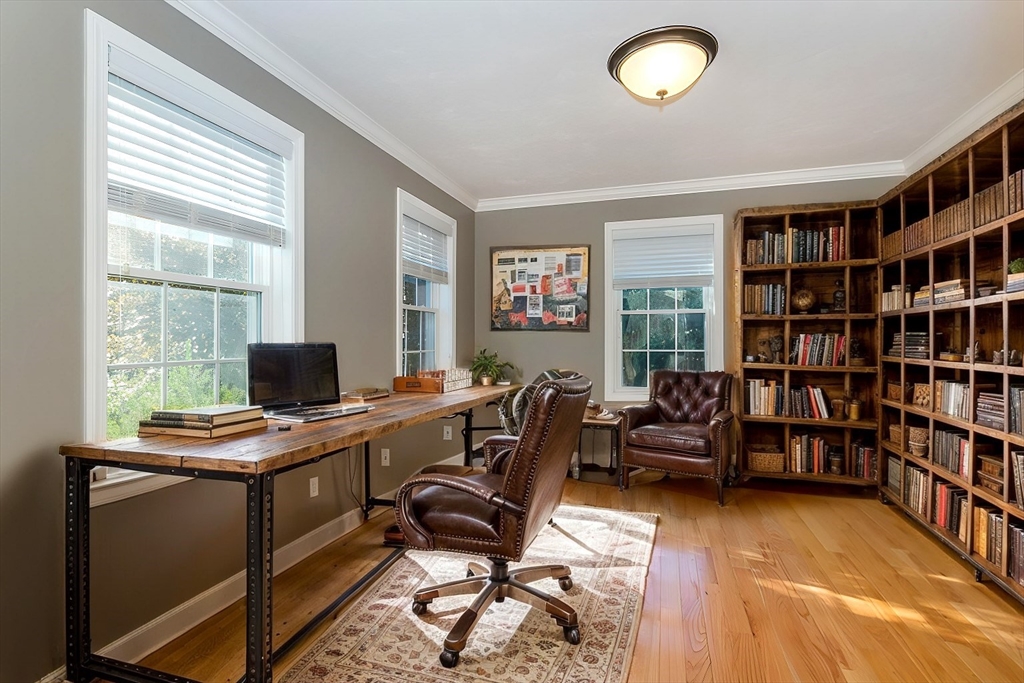 68 Foxwood Lane Raynham, MA 02767 - Photo 13 of 33 Gallery Image 13