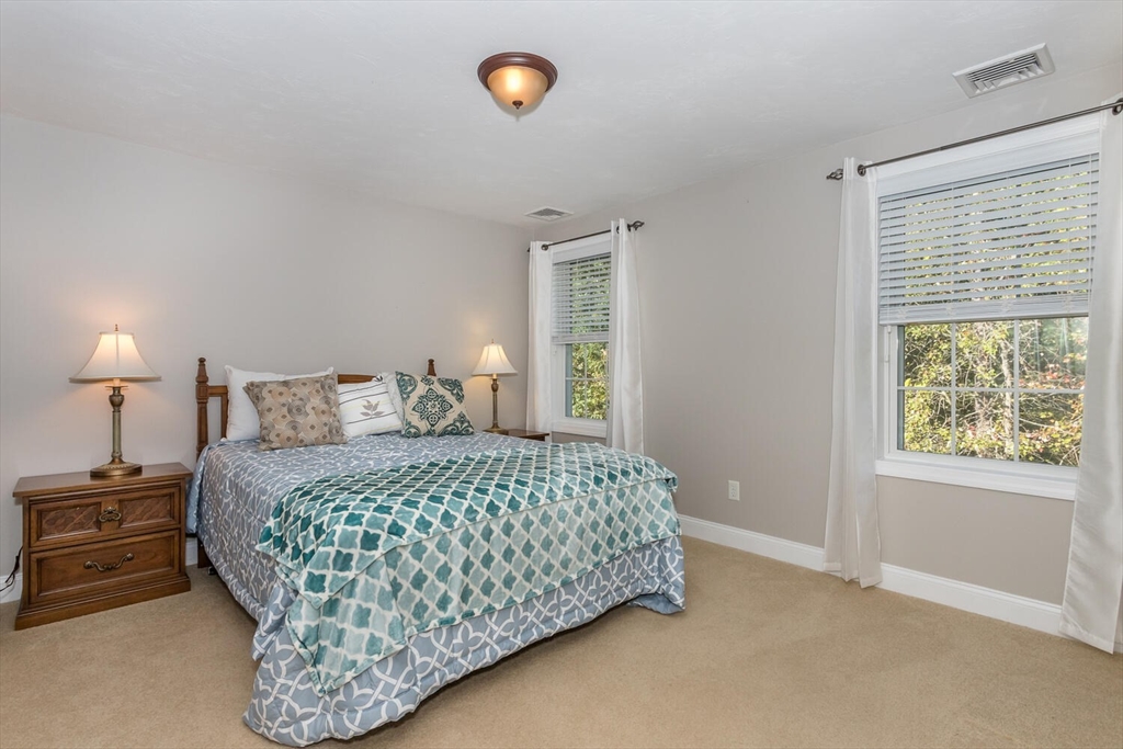 68 Foxwood Lane Raynham, MA 02767 - Photo 22 of 33 Gallery Image 22