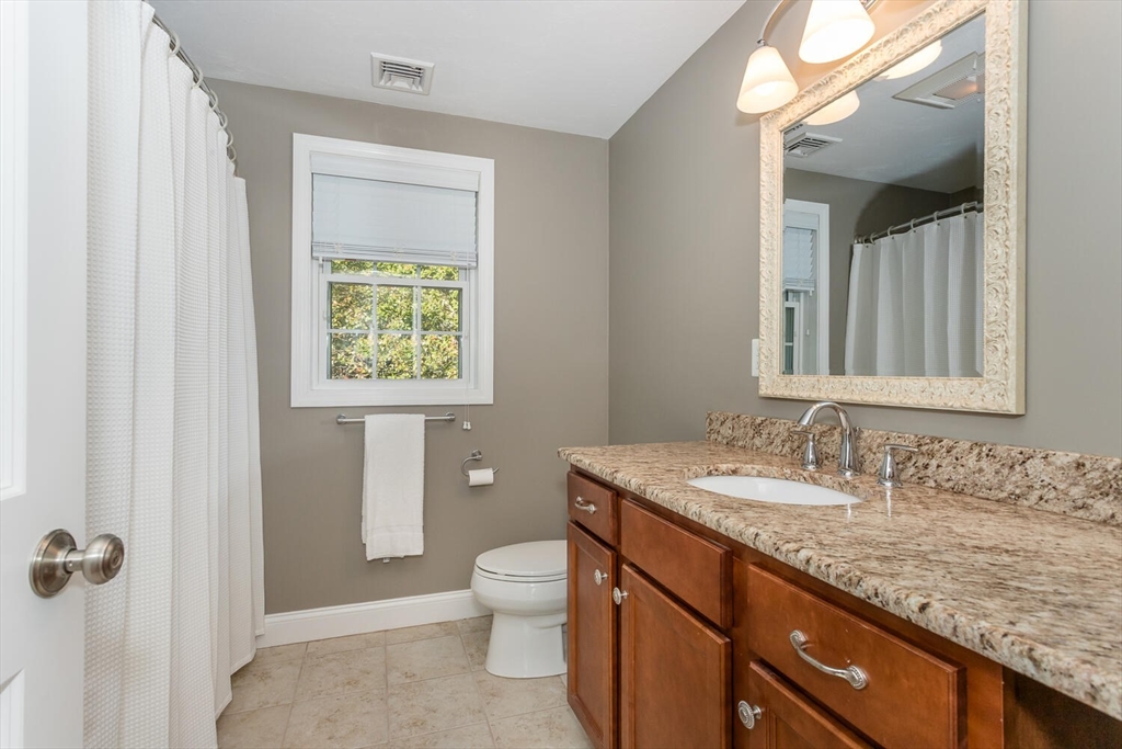 68 Foxwood Lane Raynham, MA 02767 - Photo 27 of 33 Gallery Image 27