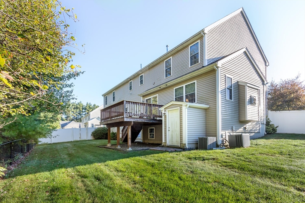 68 Foxwood Lane Raynham, MA 02767 - Photo 30 of 33 Gallery Image 30