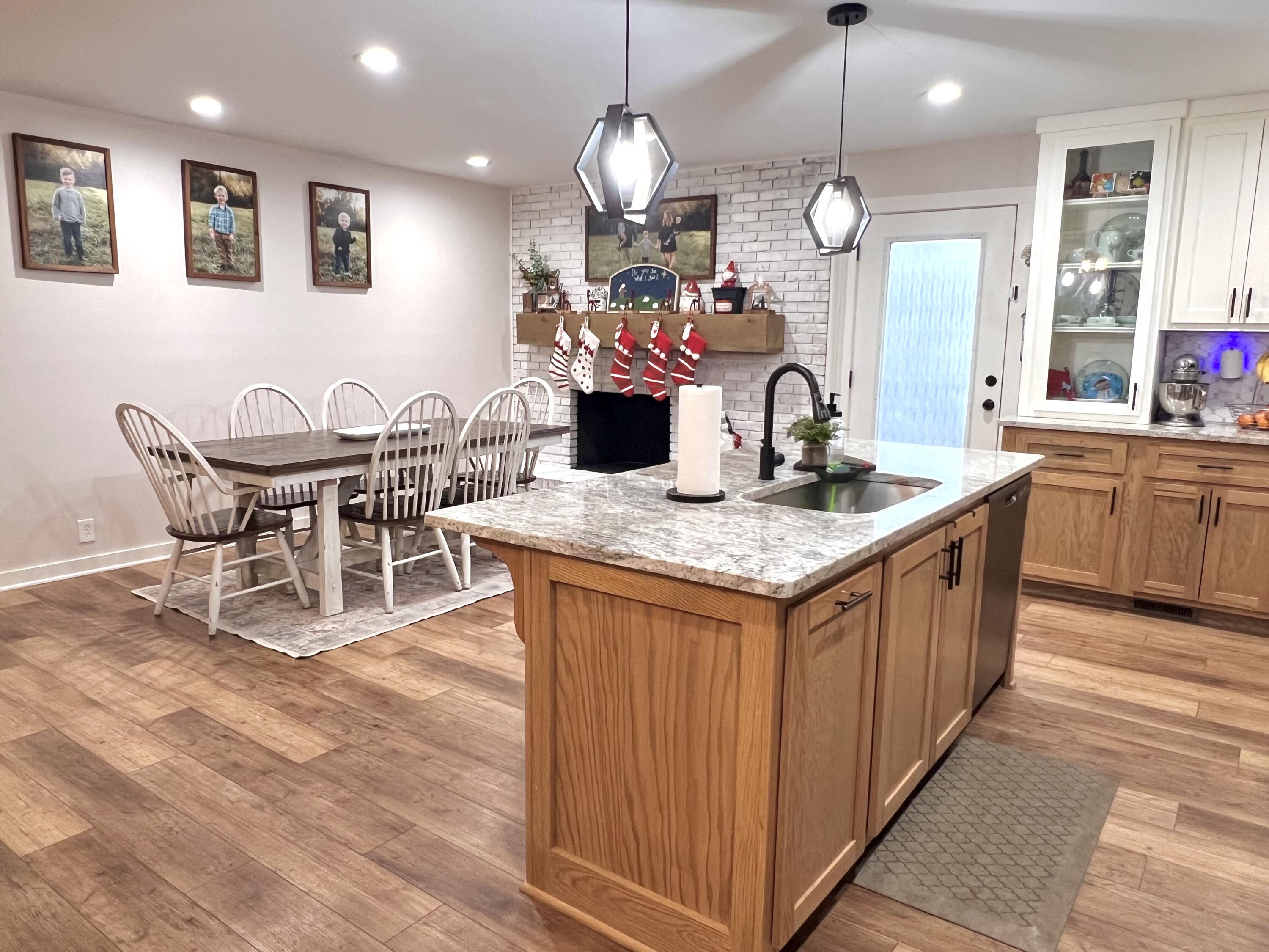 486 Random Terrace Ringgold, GA 30736 - Photo 5 of 42 Kitchen