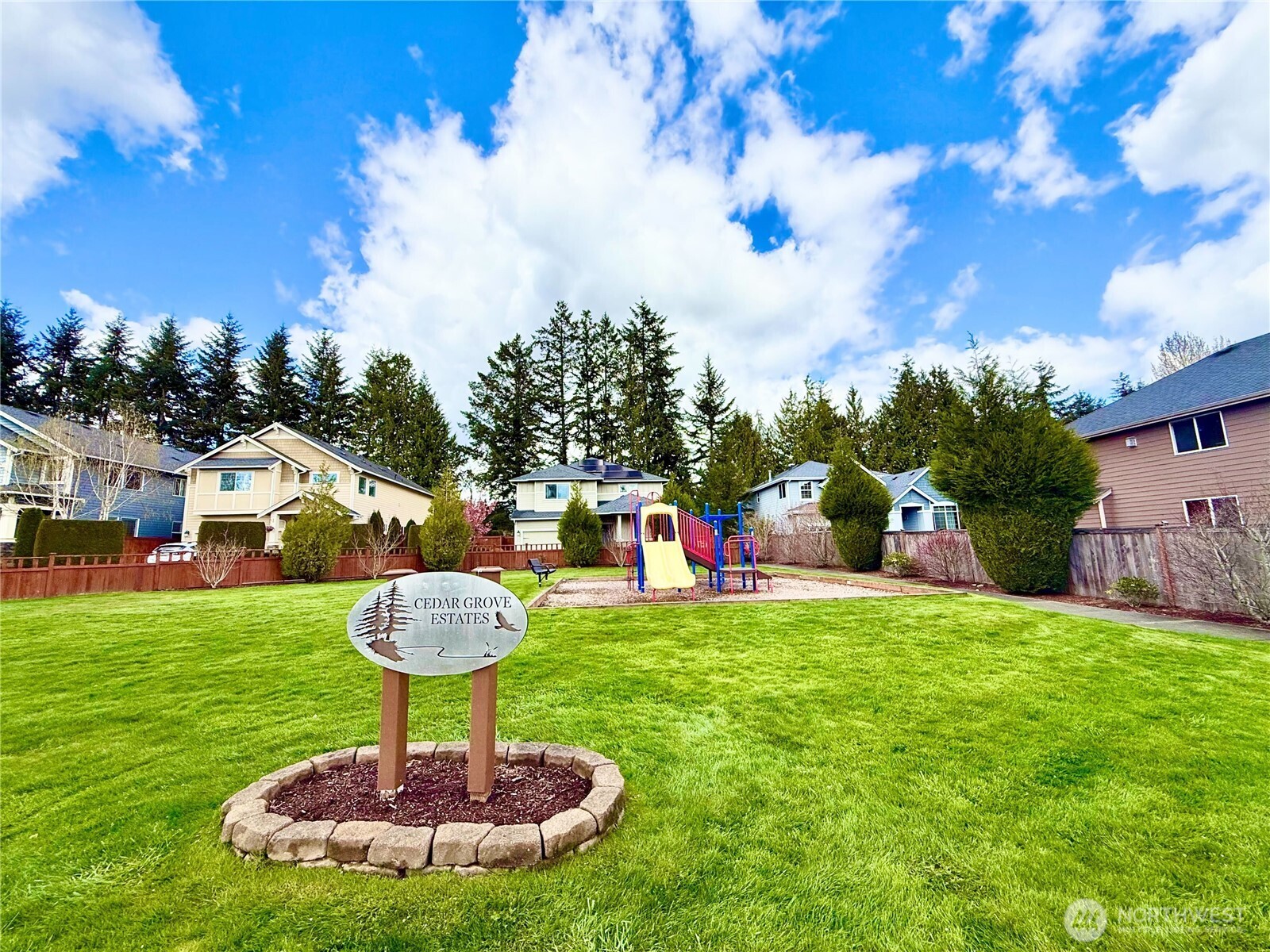 3215 170th Place Southeast Bothell, WA 98012 - Photo 31 of 34