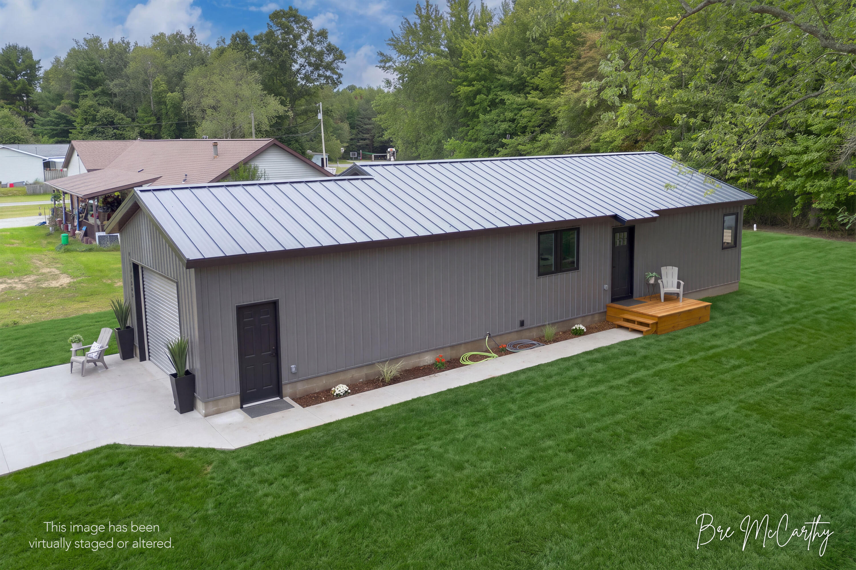 2628 Hamilton Road Muskegon, MI 49445 - Photo 2 of 57 Exterior - Side Entrance