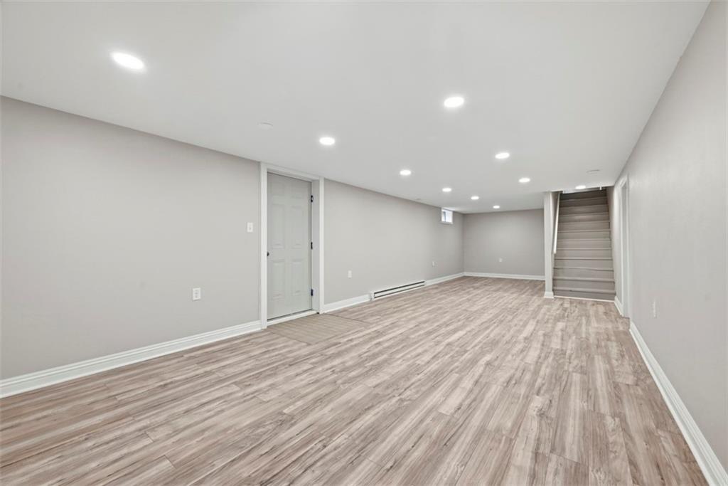 121 Kyle Road Valencia, PA 16059 - Photo 22 of 36