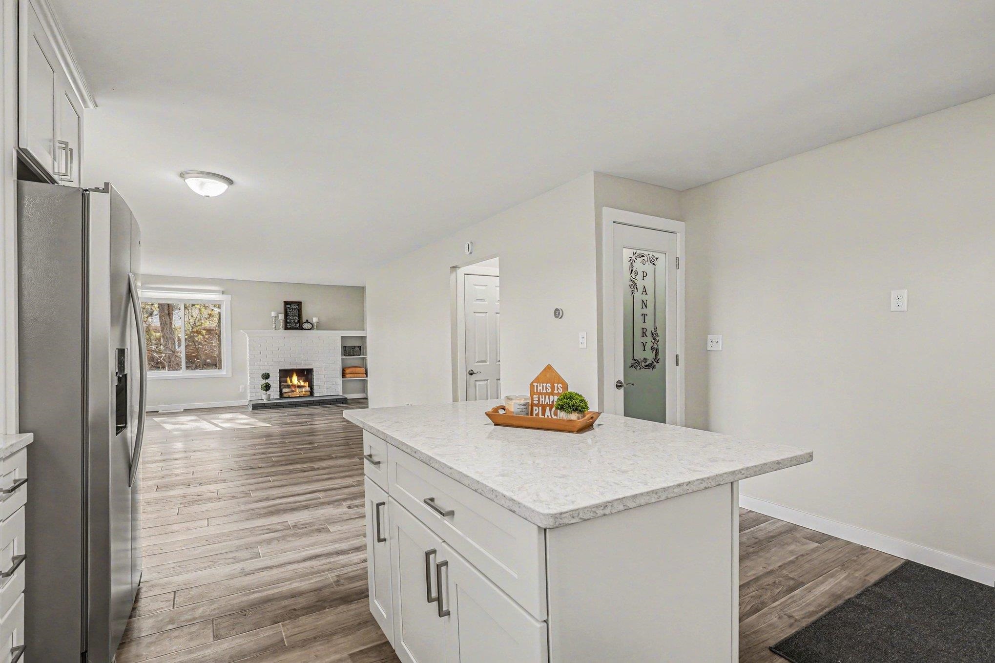 1113 East Chippewa River Road Midland, MI 48640 - Photo 7 of 40 Gallery Image 7