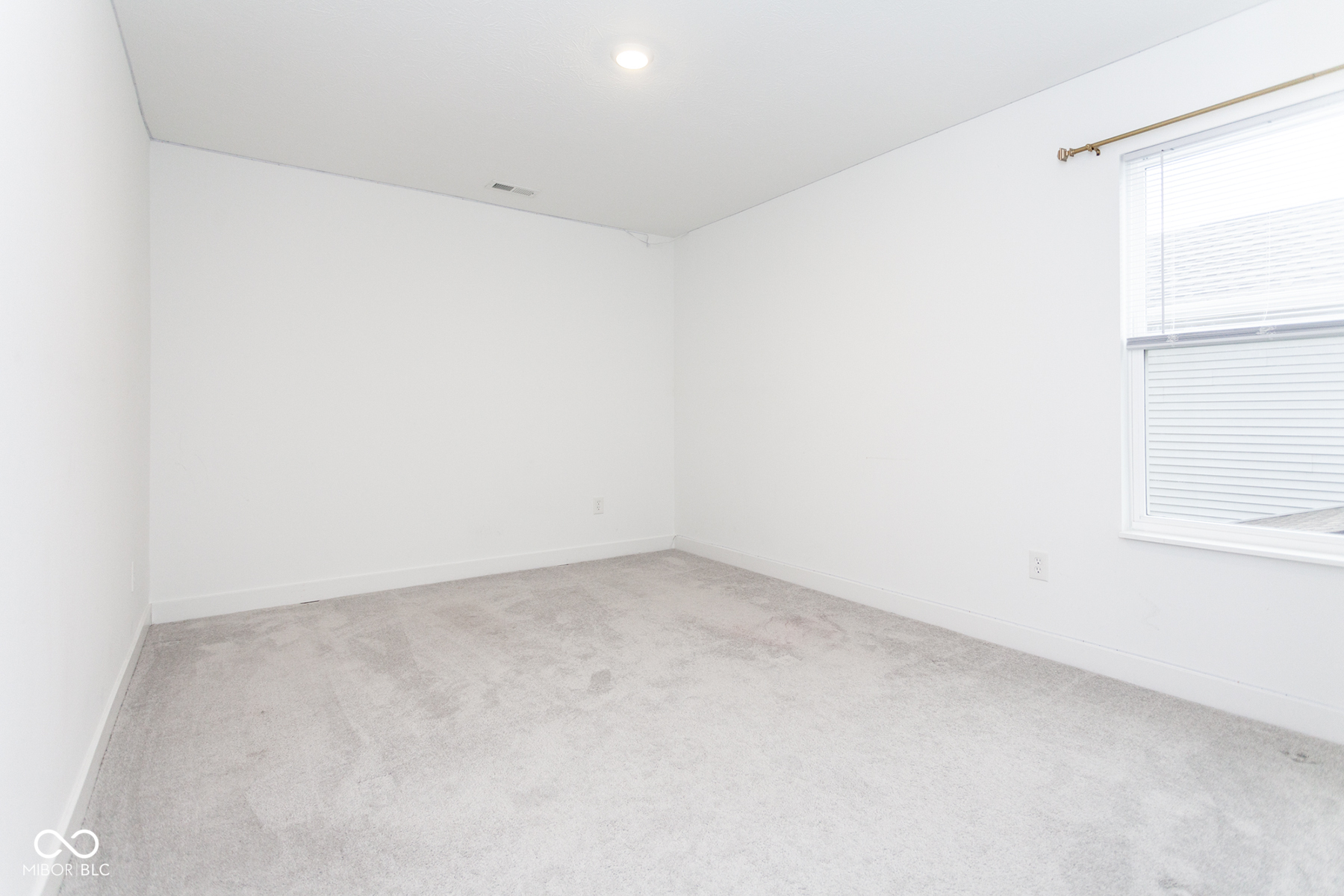 8585 Tripp Road Pendleton, IN 46064 - Photo 23 of 43