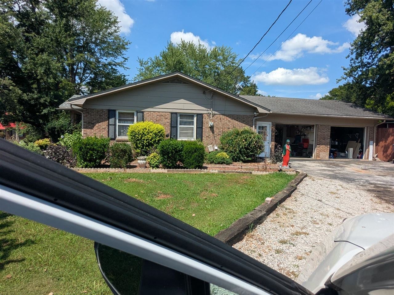 214 Memphis Junction Road Bowling Green, KY 42101 - Photo 2 of 20 Gallery Image 2