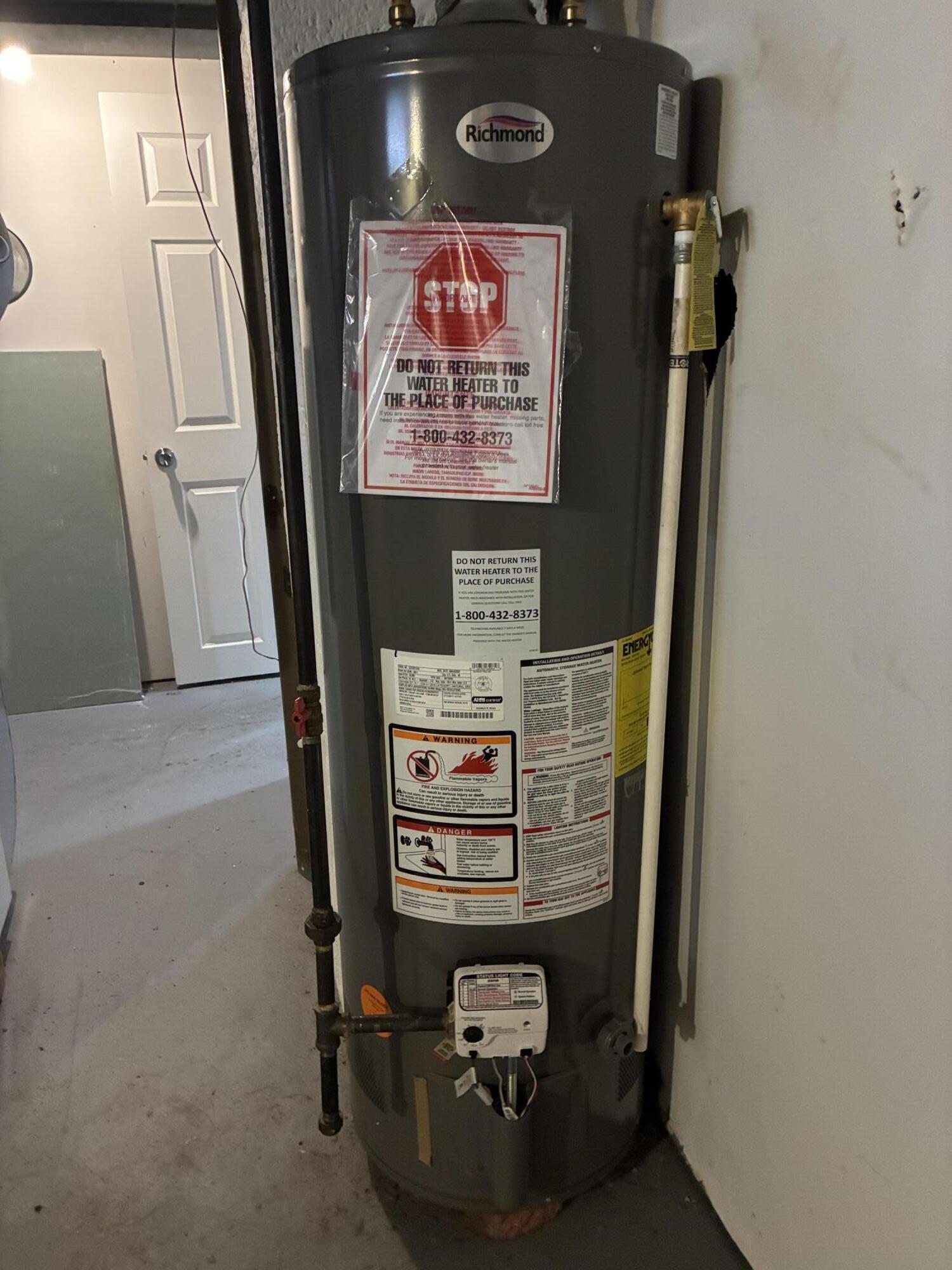 8528 West Arden Place Milwaukee, WI 53225 - Photo 15 of 17 8528_W_Arden_Pl_Milwaukee_WI_53225