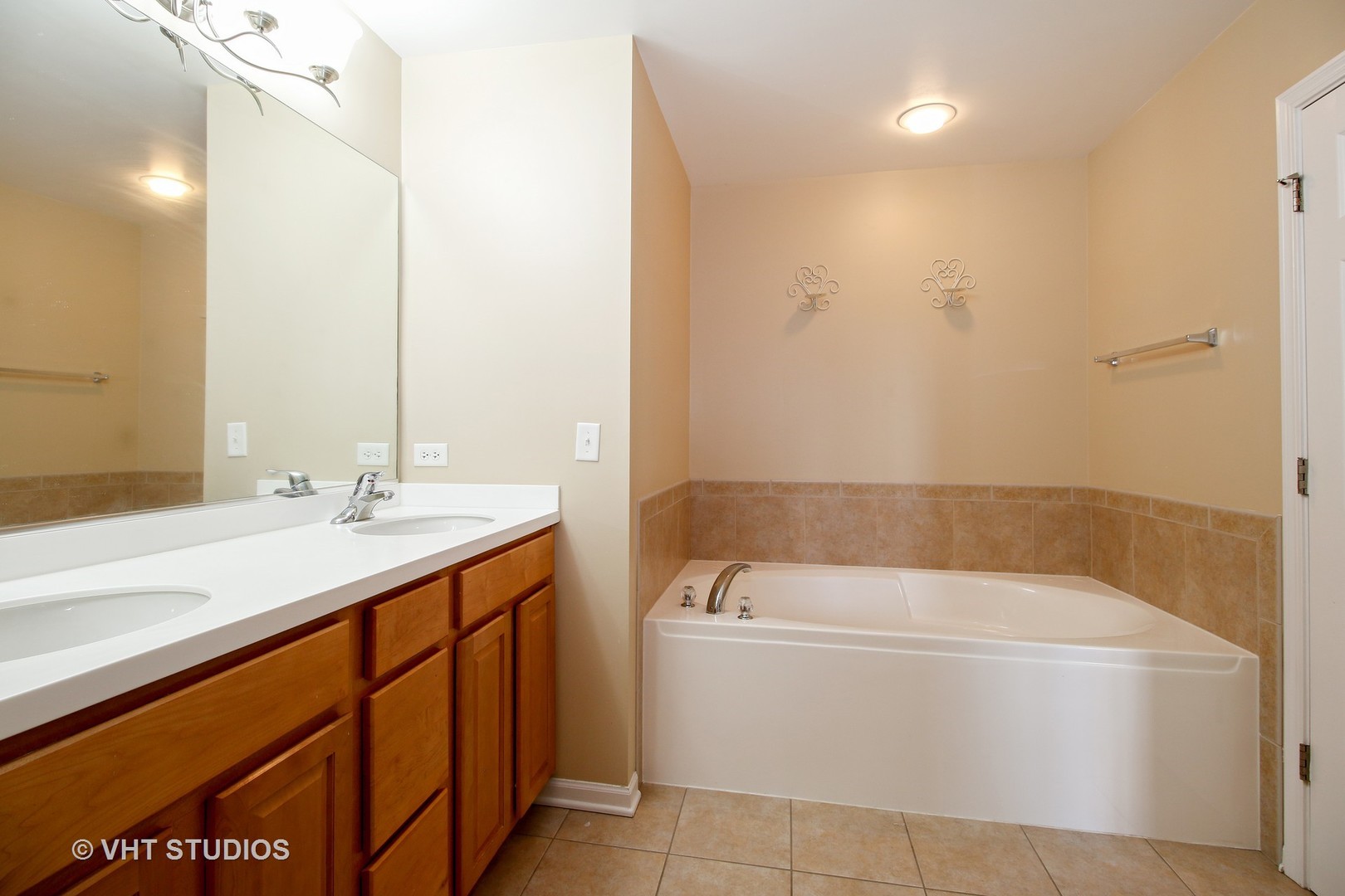 4129 Bethlehem Road, Unit 4129 Aurora, IL 60504 - Photo 7 of 15