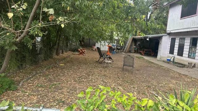 $1,200,000 | 40 Waller Street, Austin, TX 78702