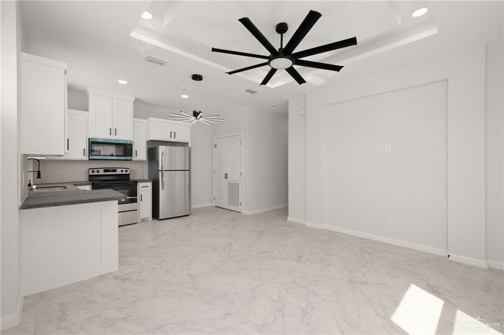 1509 Pamplona Street, Unit 2 Pharr, TX 78577 - Photo 3 of 12