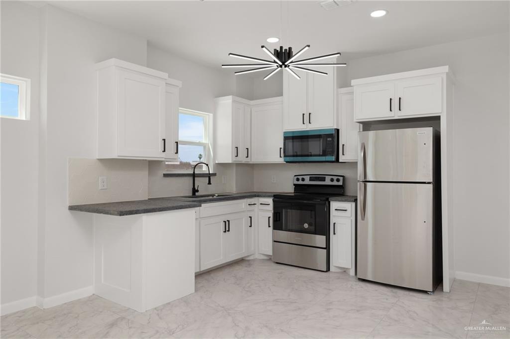 1509 Pamplona Street, Unit 2 Pharr, TX 78577 - Photo 4 of 12