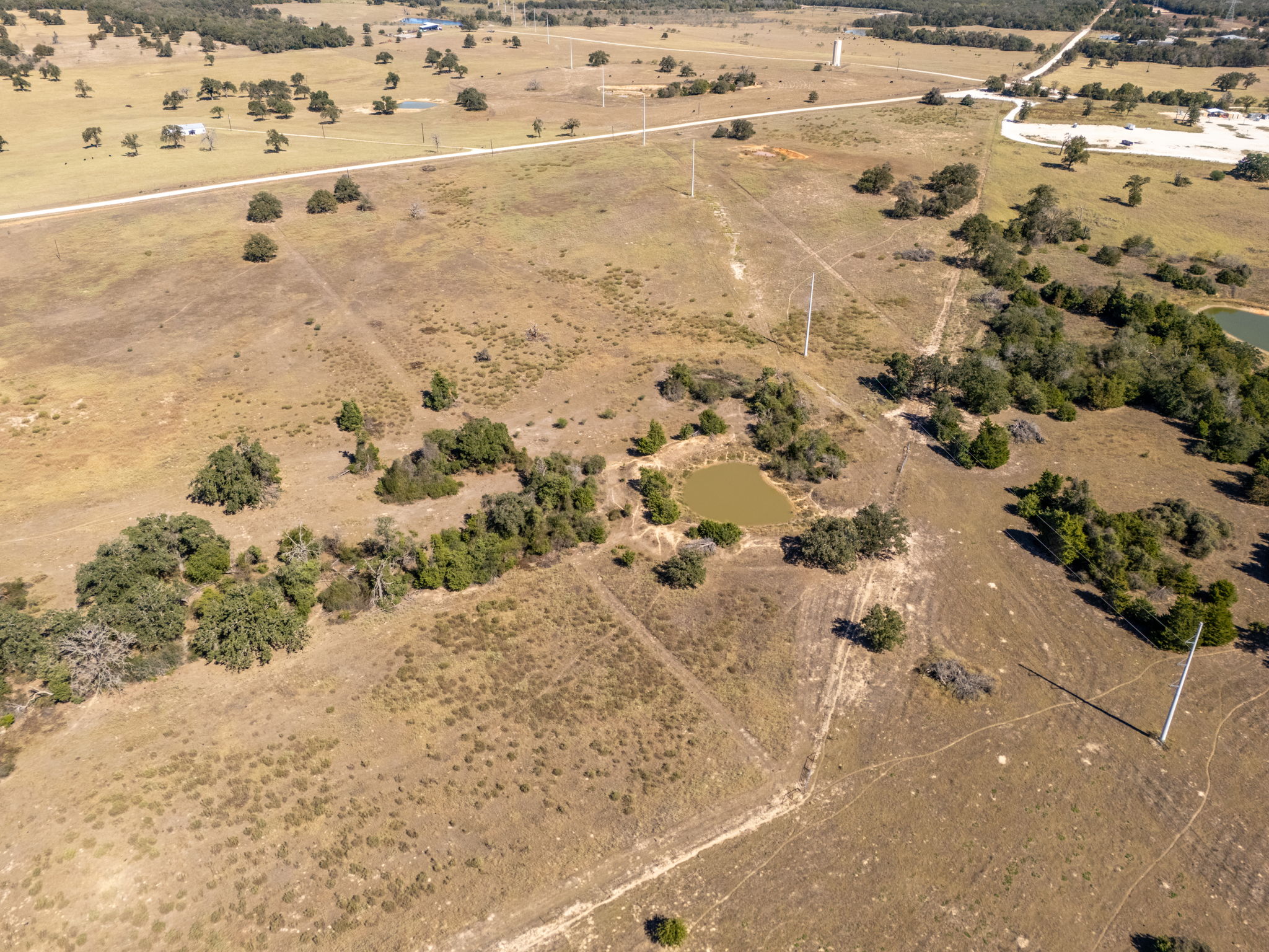 2 County Road 449 Thorndale, TX 76577 - Photo 3 of 11 a view of beach and yard