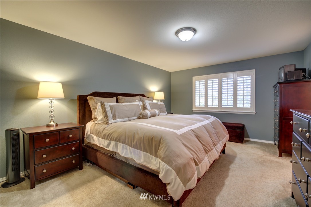 11675 Southeast 189th Place Renton, WA 98058 - Photo 11 of 24 Gallery Image 11