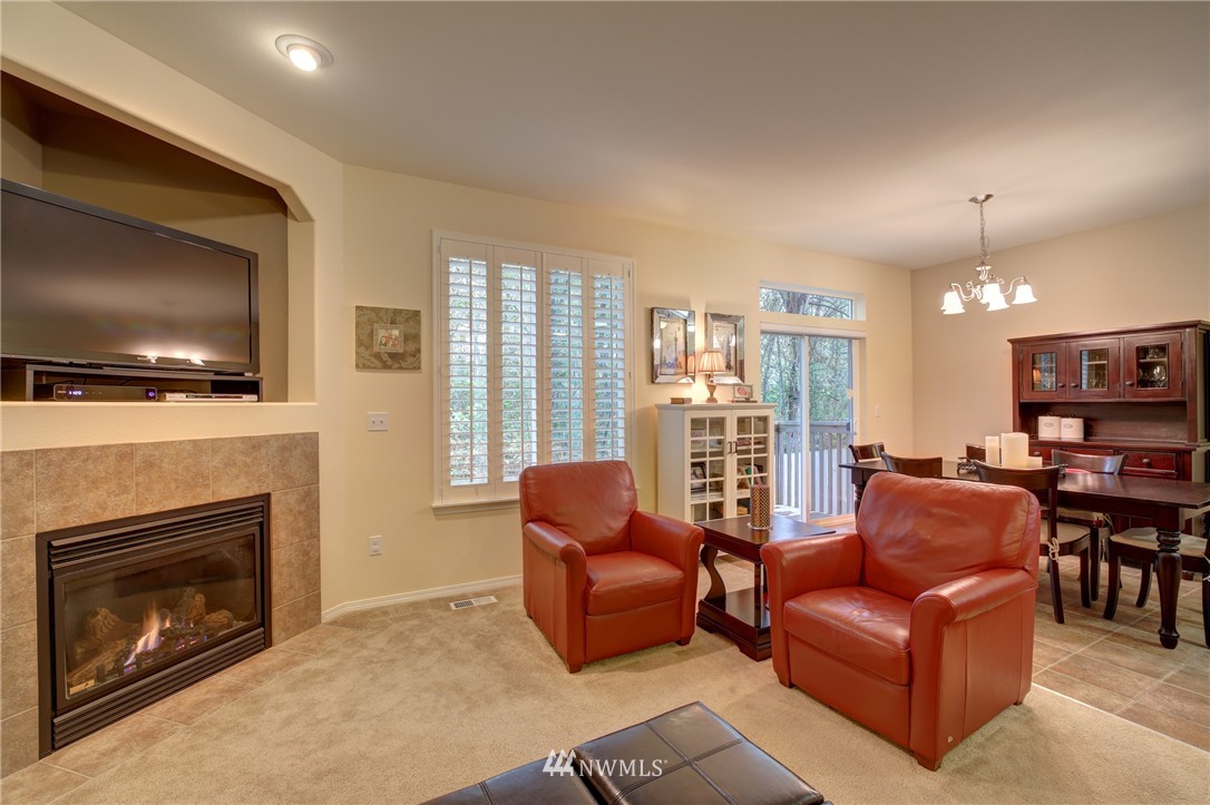 11675 Southeast 189th Place Renton, WA 98058 - Photo 3 of 24 Gallery Image 3
