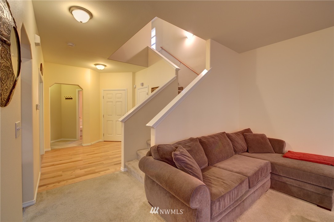 11675 Southeast 189th Place Renton, WA 98058 - Photo 5 of 24 Gallery Image 5