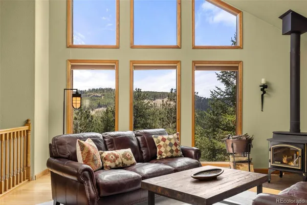 $765,000 | 22081 Bardwell Avenue, Conifer, CO 80433