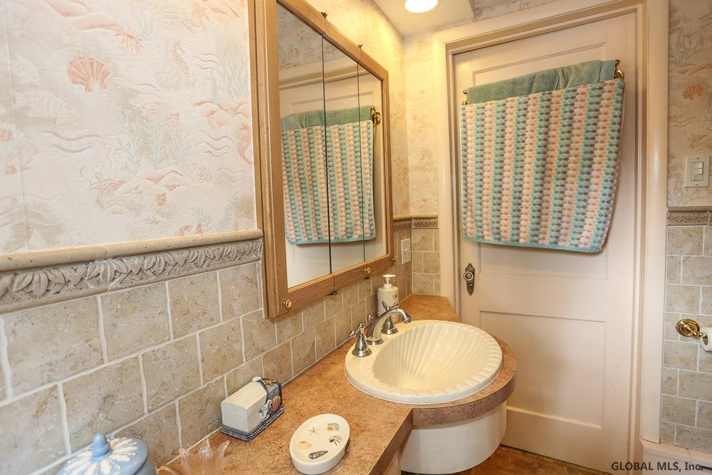 3612 Hwy Rte 20 Esperance, NY 12160 - Photo 21 of 63 Photo 21