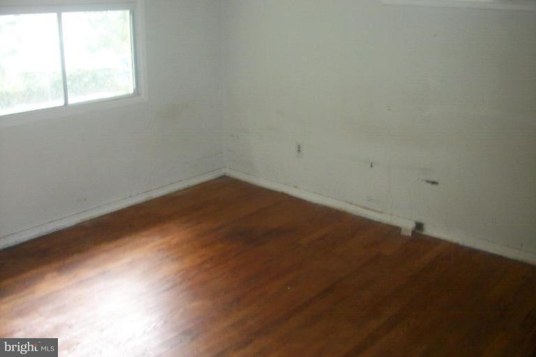 12005 Centerhill Street Silver Spring, MD 20902 - Photo 6 of 10 Bedroom #1