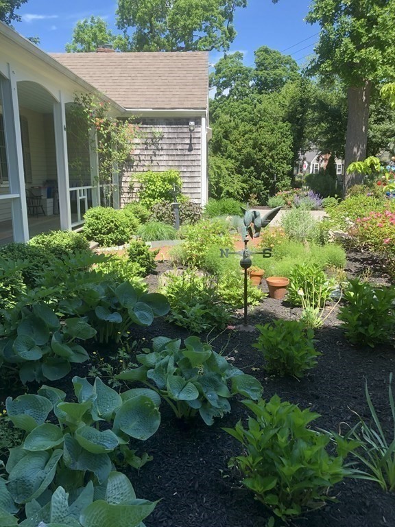 14 Bradley Woods Drive Hingham, MA 02043 - Photo 31 of 40