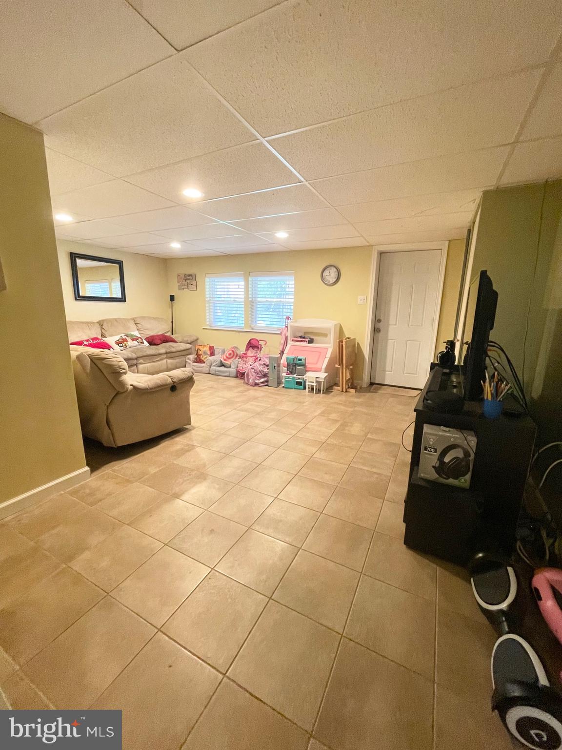 10923 Heflin Road Philadelphia, PA 19154 - Photo 23 of 40 Rec Room w/\Exit to Rear Patio & Yard