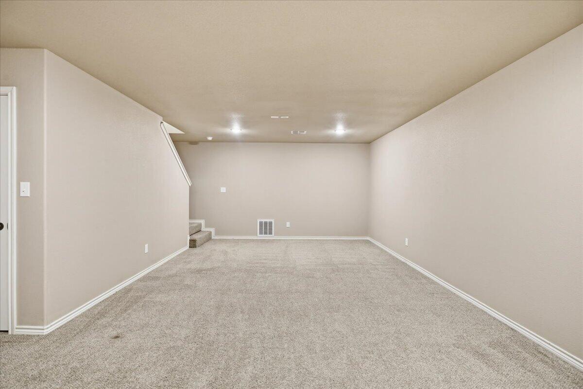 6846 Filly Road Lubbock, TX 79407 - Photo 29 of 47 29-6846_filly_road_029